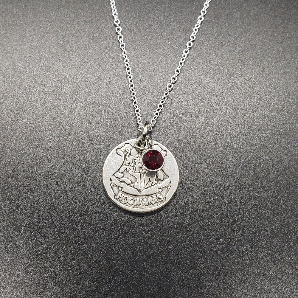 Hogwarts Gryffindor Harry Potter Necklace